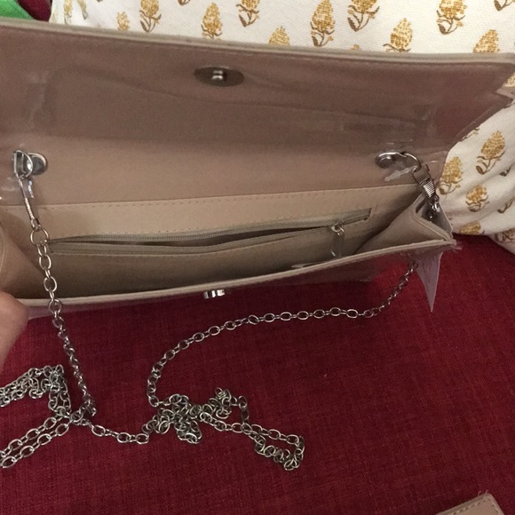 Tan Clutch - Picture 4 of 8